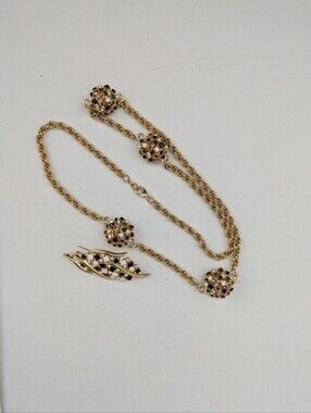 Vendome Floral Black/Orange Link Necklace and Brooch Set - Elegant Women Jewelry